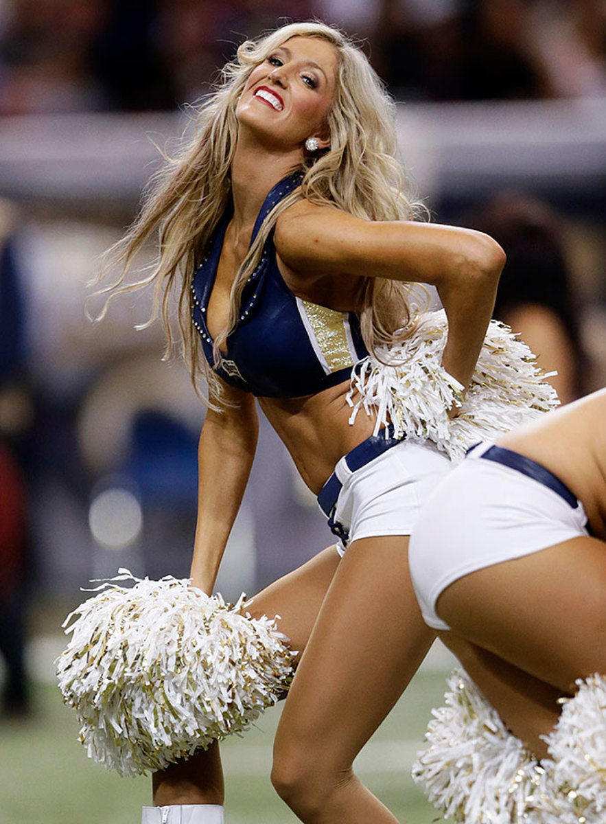 St-Louis-Rams-cheerleaders-AP_35432384188.jpg