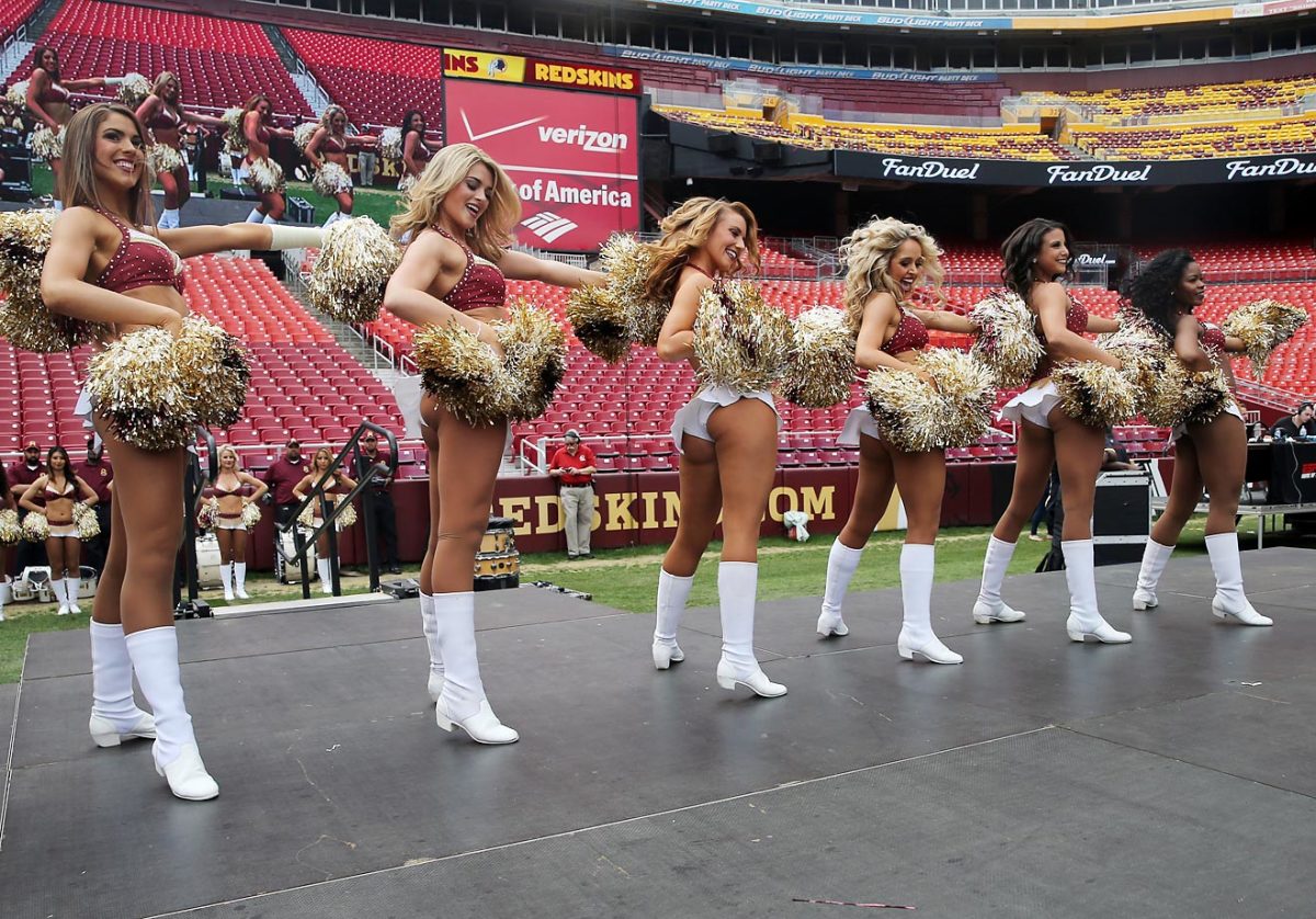 redskins-cheerleaders_3563A.jpg