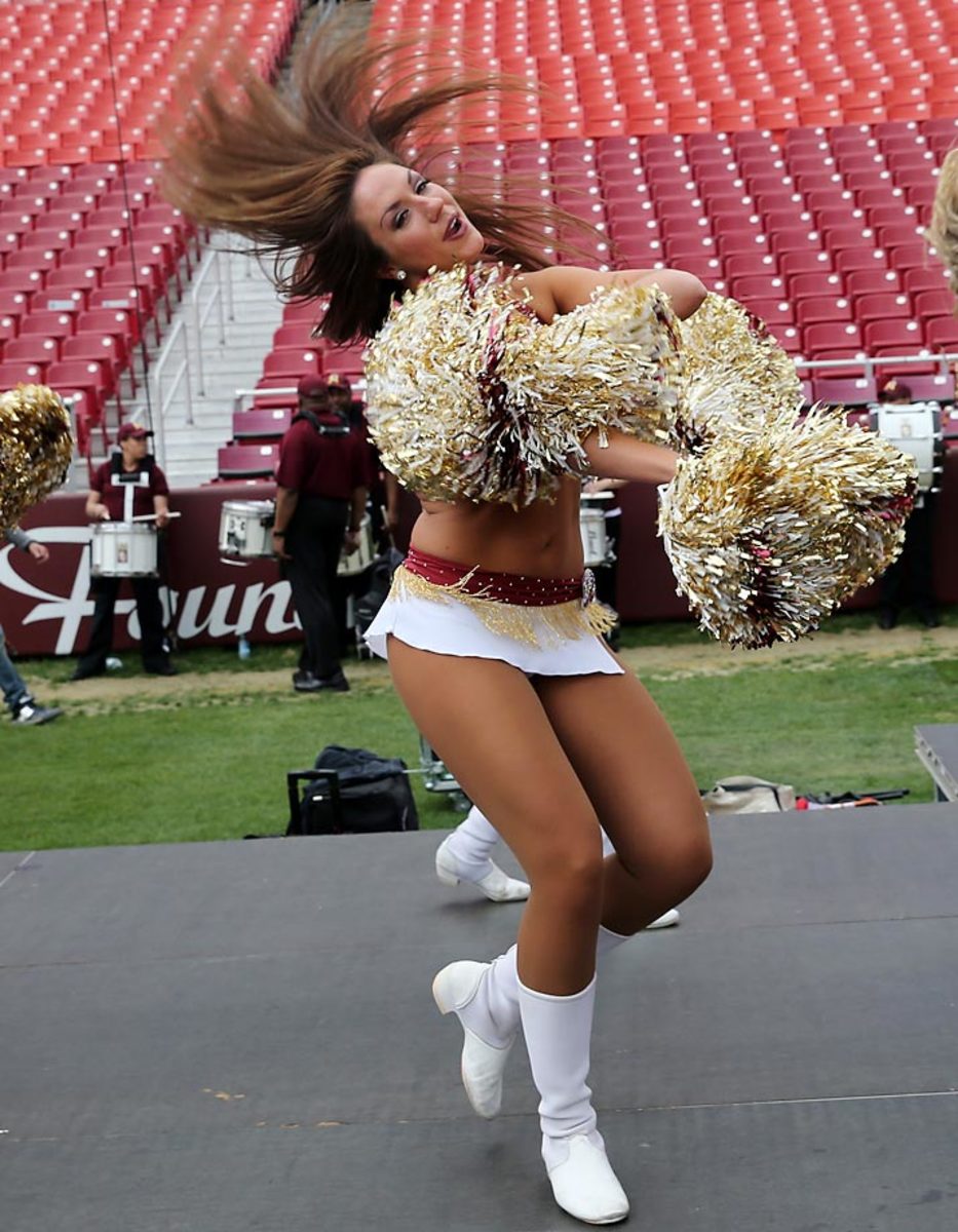 redskins-cheerleaders_4999A.jpg