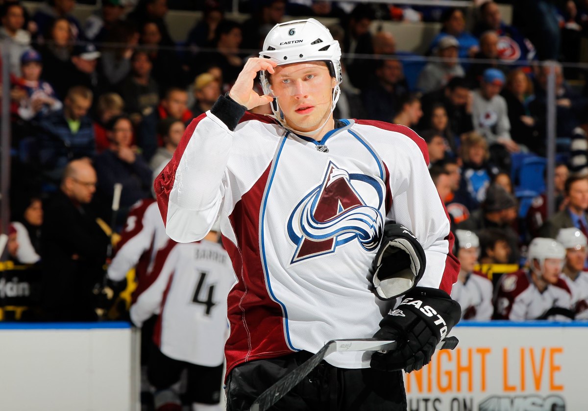 Erik Johnson injury Colorado Avalanche defenseman (knee