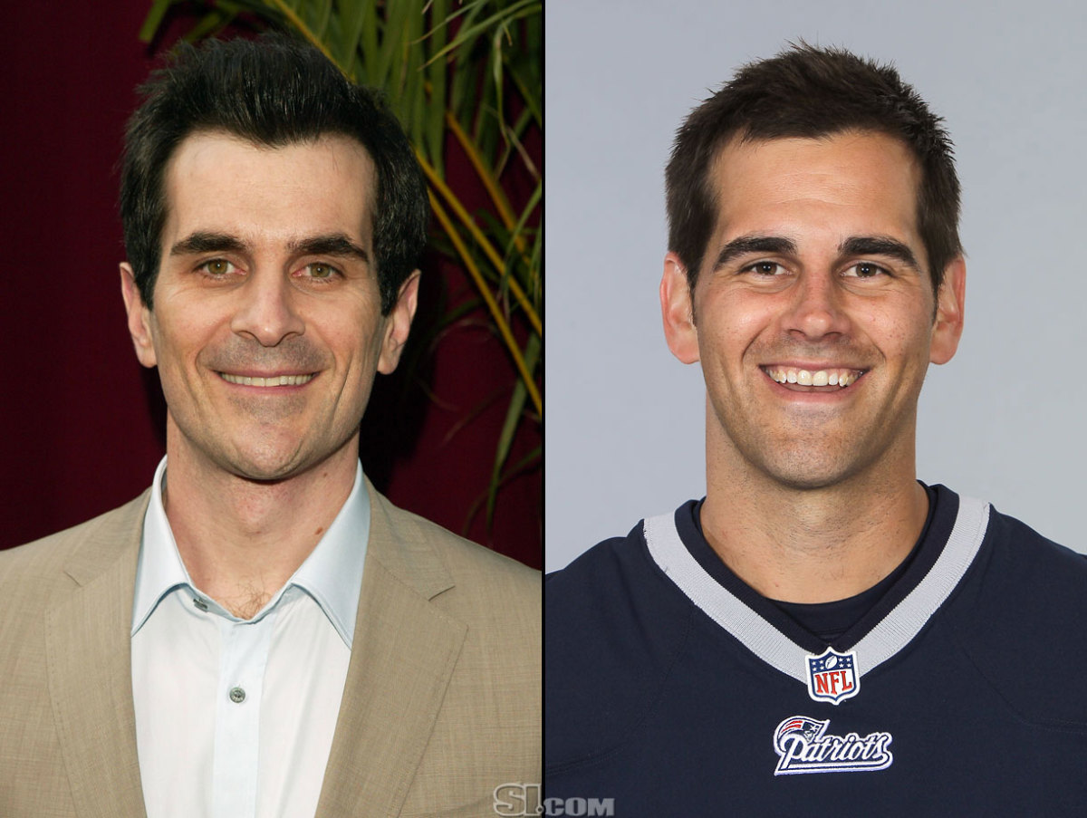 Ty-Burrell-Stephen-Gostkowski.jpg