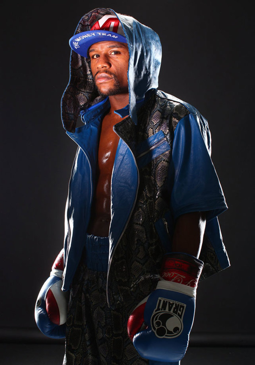 Floyd-Mayweather-X159517_TK5_00178.jpg