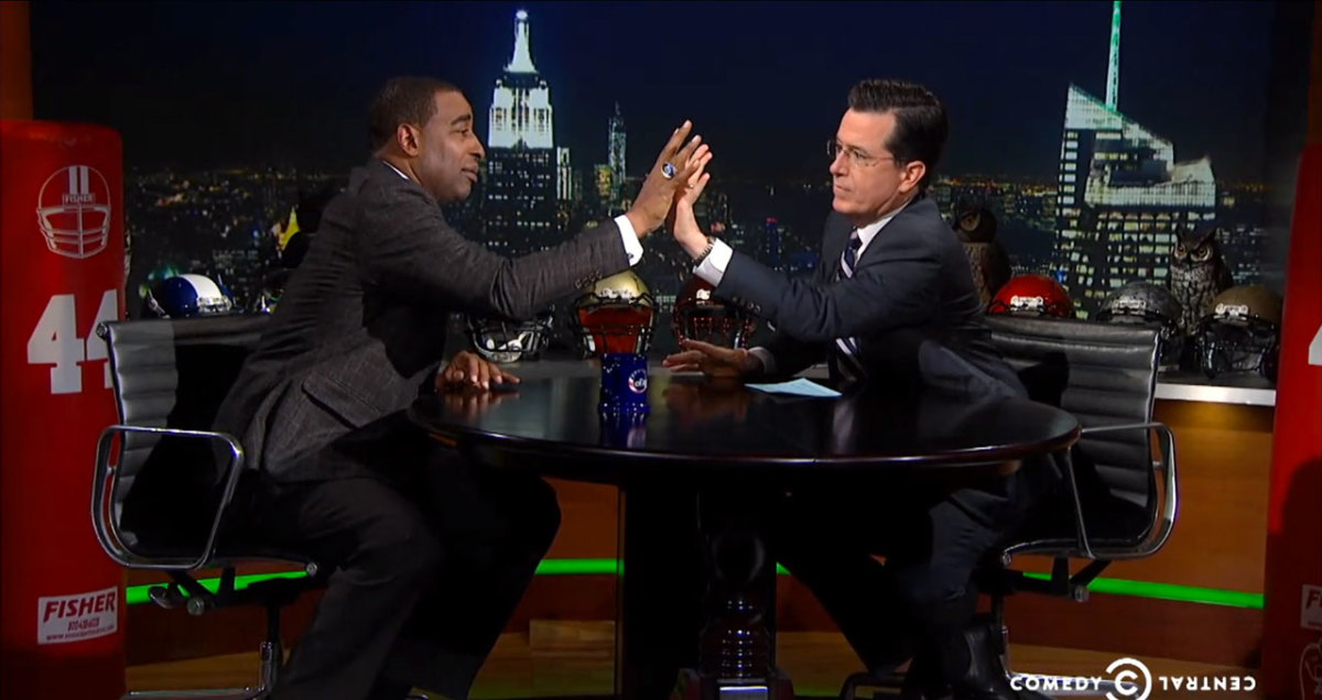 Stephen-Colbert-Report-Cris-Carter.jpg