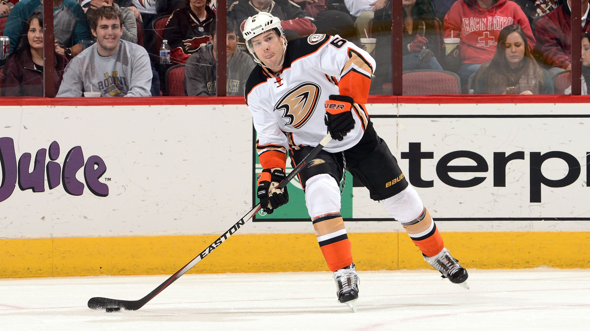 Pittsburgh Penguins trade for Ben Lovejoy - Sports Illustrated