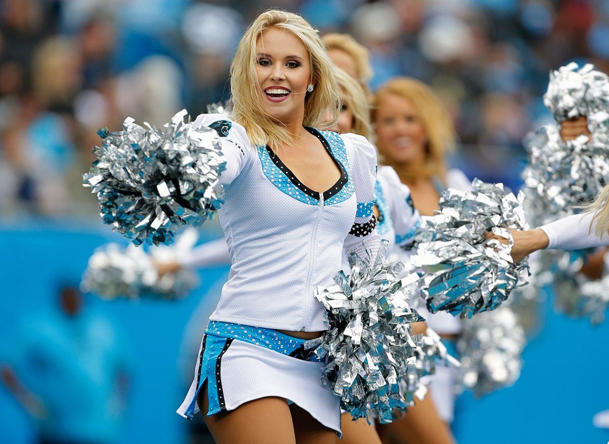 Carolina-Panthers-TopCats-cheerleaders-AP_381612968623.jpg