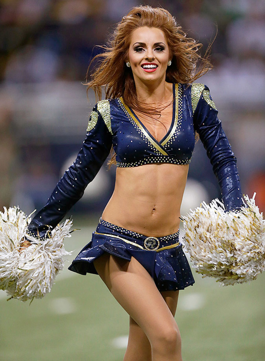 St-Louis-Rams-cheerleaders-AP_350032677382.jpg
