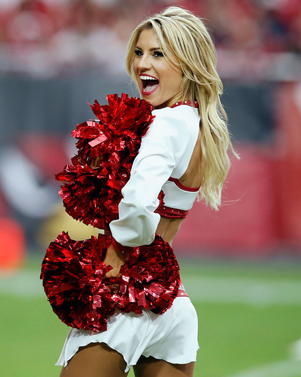 Arizona-Cardinals-cheerleaders-AP_291075035343.jpg