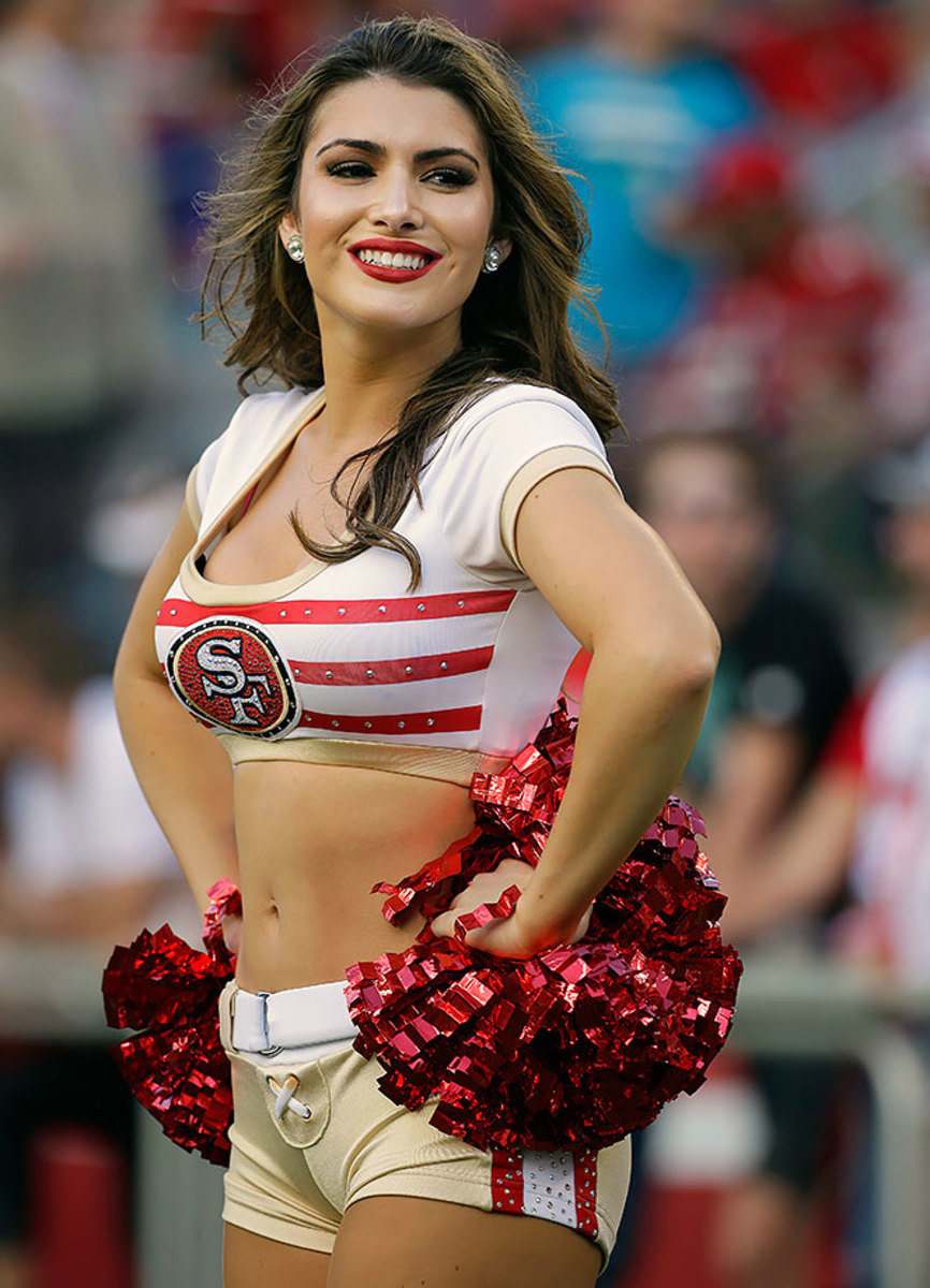 San-Francisco-49ers-Gold-Rush-cheerleaders-AP_446664886026.jpg