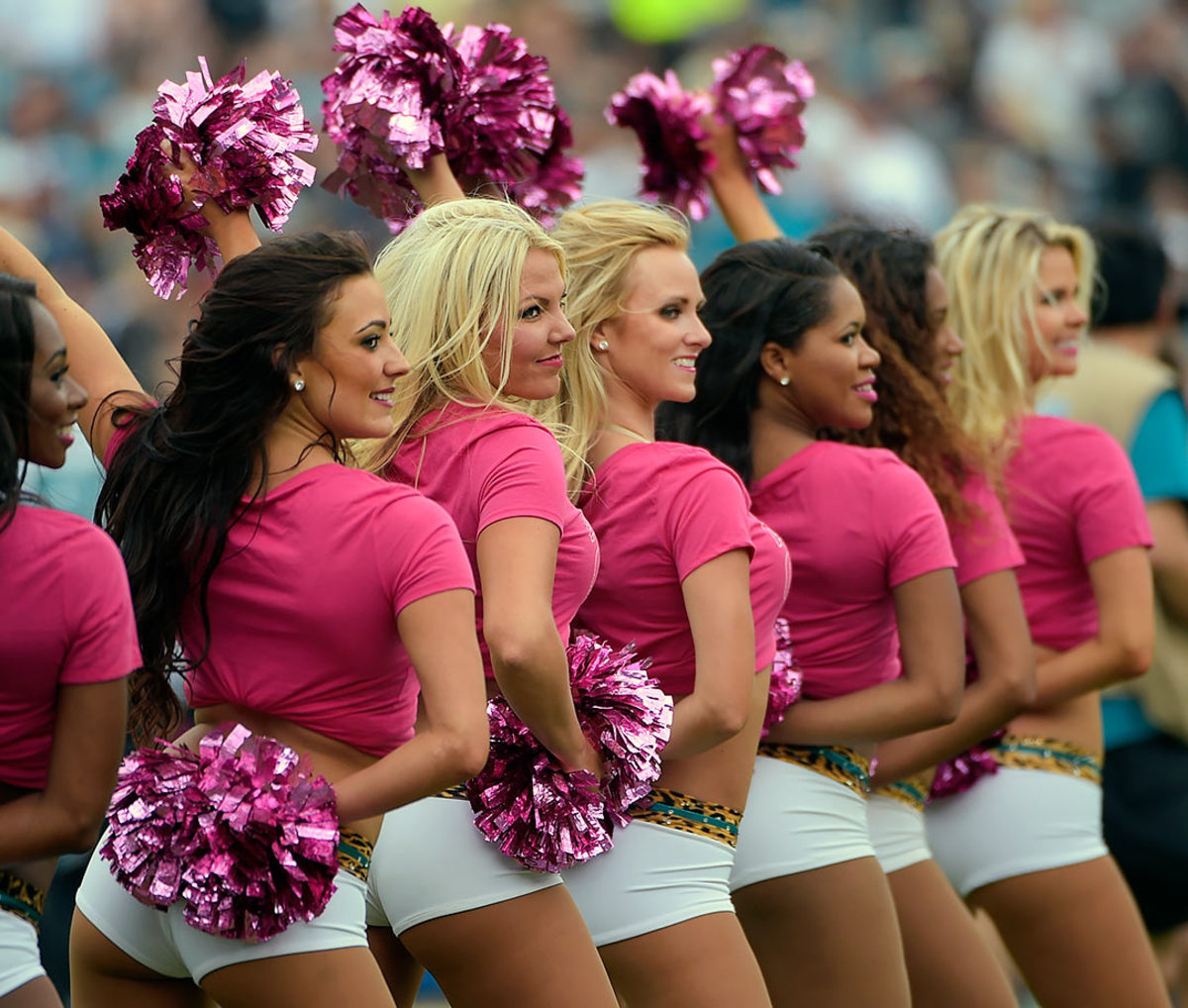 Jacksonville-Jaguars-ROAR-cheerleaders-AP_867698986213.jpg