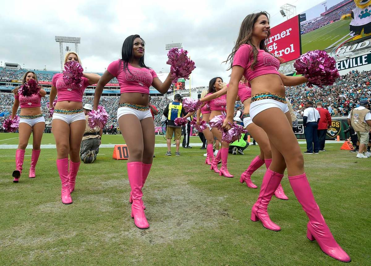 Jacksonville-Jaguars-ROAR-cheerleaders-AP_311264797464.jpg