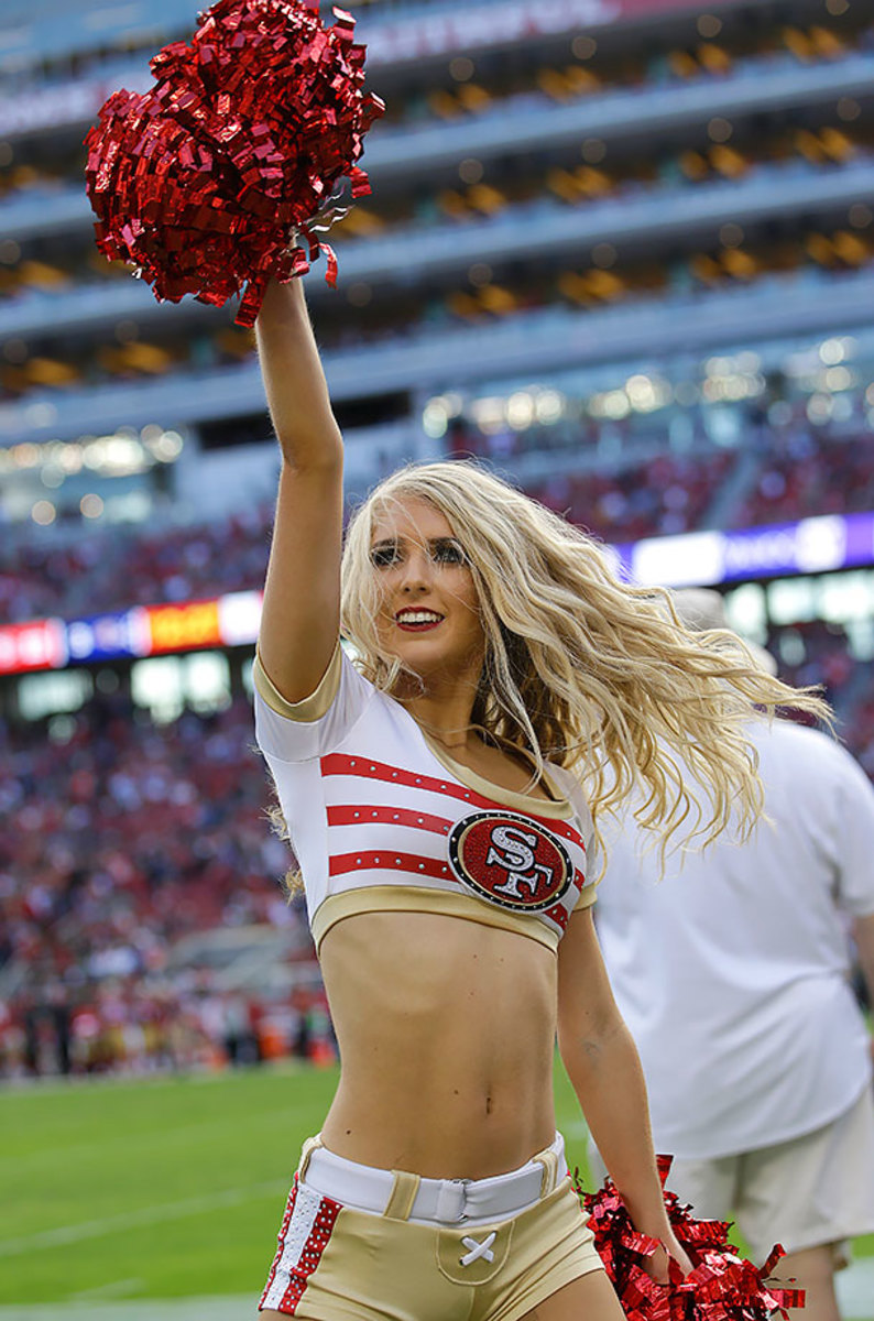 San-Francisco-49ers-Gold-Rush-cheerleaders-AP_297068437585.jpg