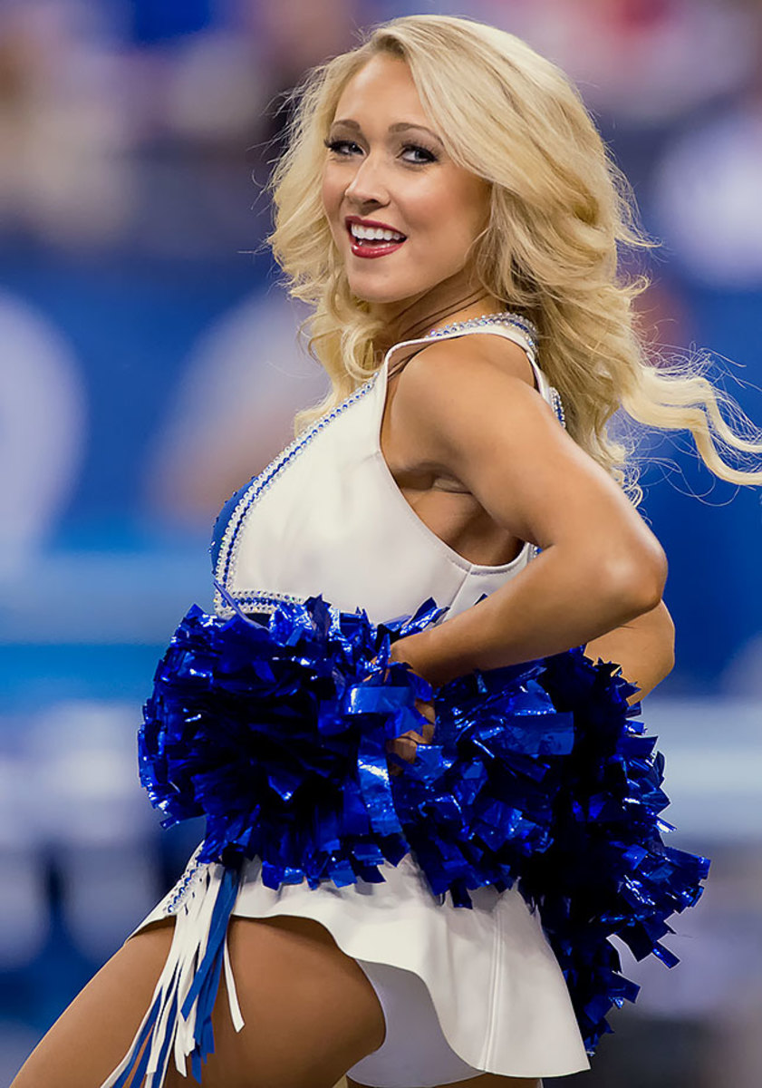 Indianapolis-Colts-cheerleaders-164101815_604_Pats_at_Colts.jpg