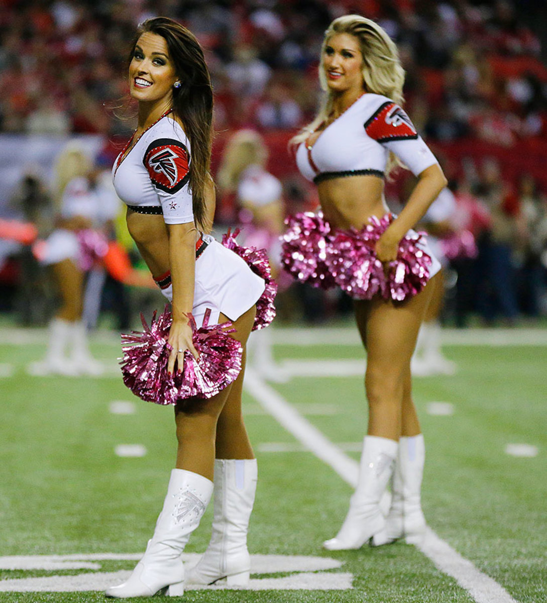 Atlanta-Falcons-cheerleaders-AP_789113261814.jpg