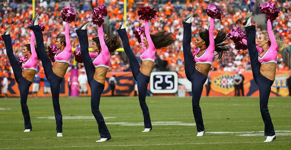 Denver-Broncos-cheerleaders-252151004018_Vikings_at_Broncos.jpg