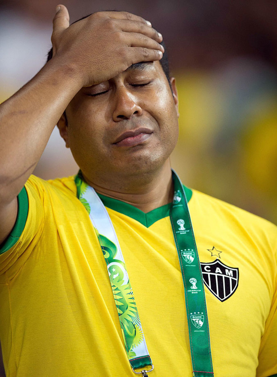 distraught-brazil-fan-CGB140708c5234_Germany_v_Brazil.jpg