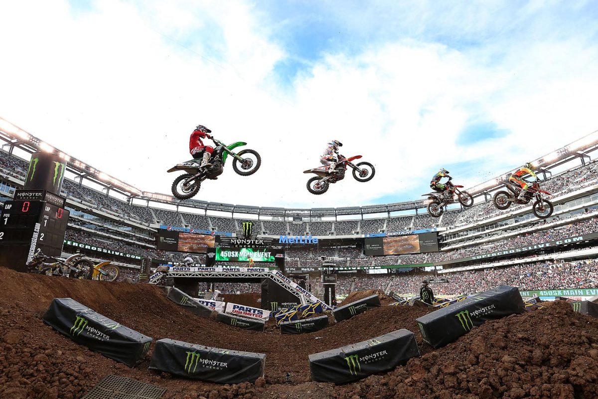 Supercross-Metlife-A21P8223.jpg