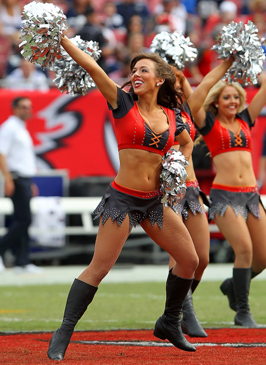 Tampa-Bay-Buccaneers-cheerleaders-357151115027_Cowboys_at_Bucs.jpg