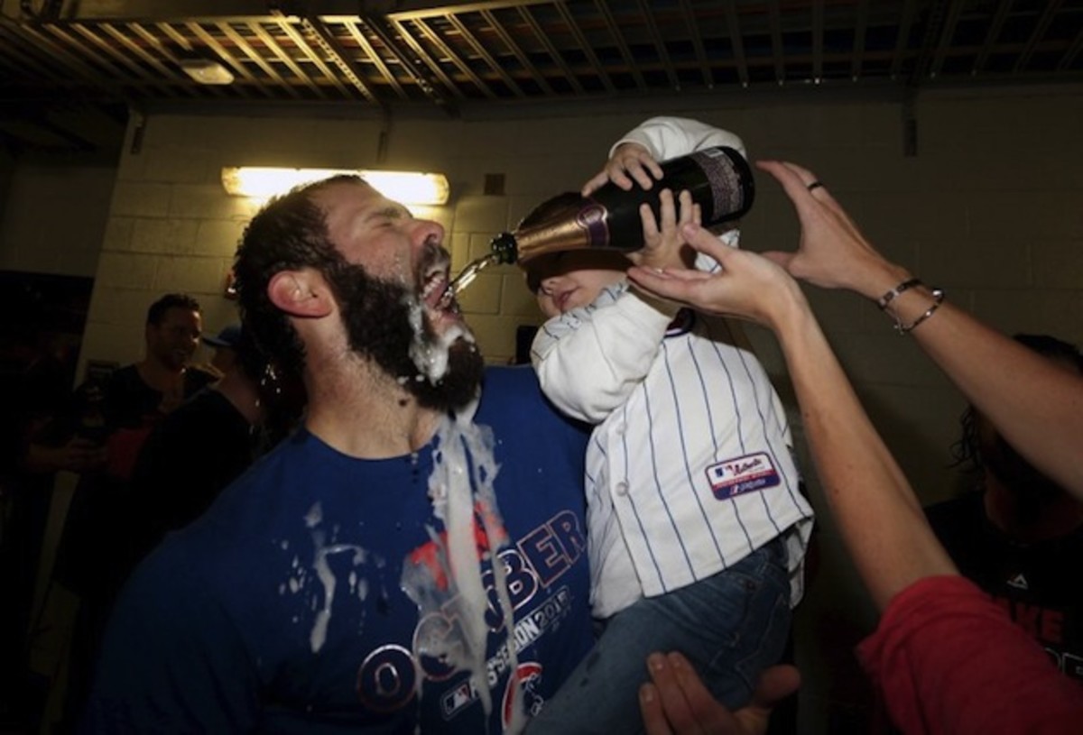jake-arrieta-chicago-cubs-child-endangerment-son.jpeg