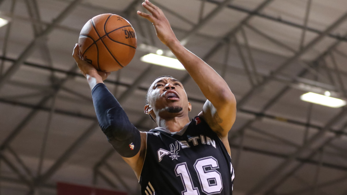 Video Orlando Johnson of DLeague with dunk on David Stockton Sports