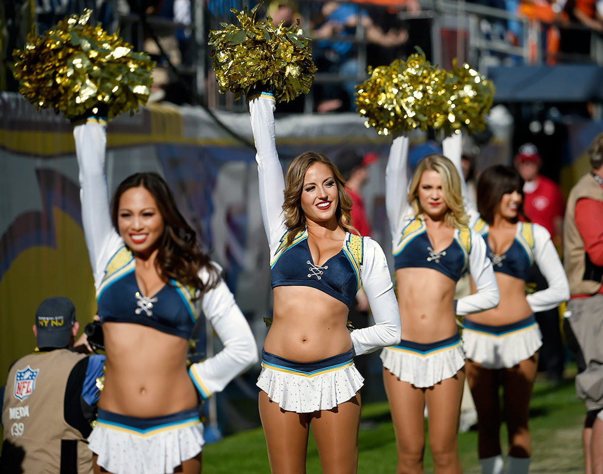 San-Diego-Charger-Girls-cheerleaders-AP_749934718186.jpg