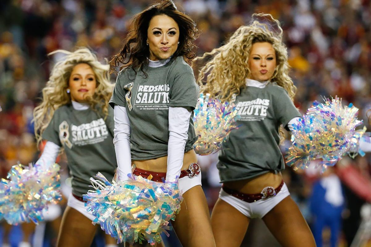 Washington-Redskins-cheerleaders-AP_293940086090.jpg
