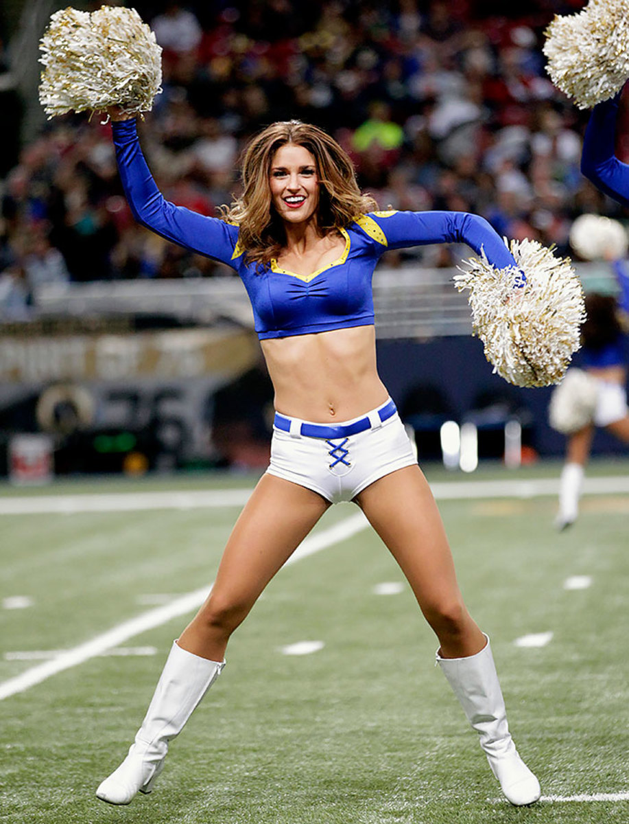 St-Louis-Rams-cheerleaders-AP_548748201540.jpg