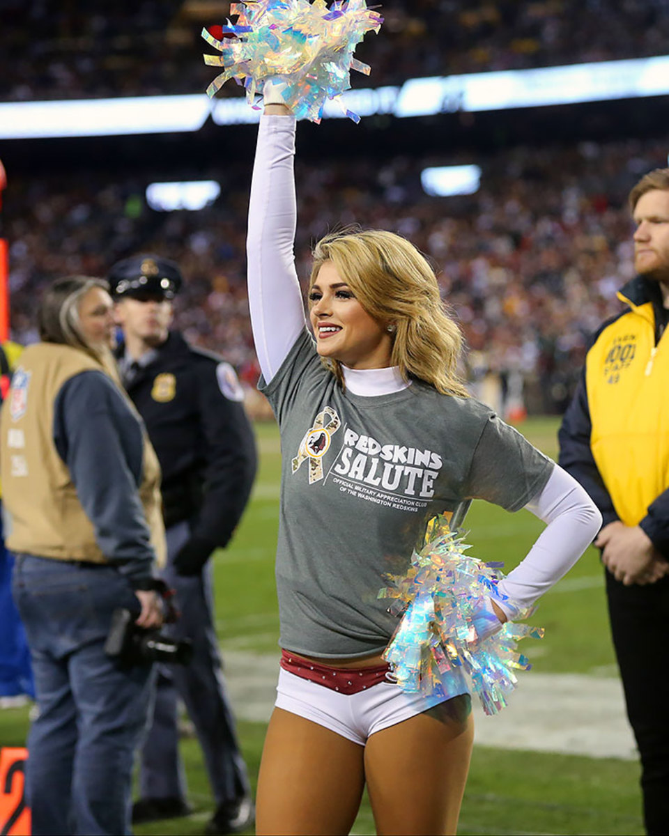 Washington-Redskins-cheerleaders-BEA_2050A.jpg