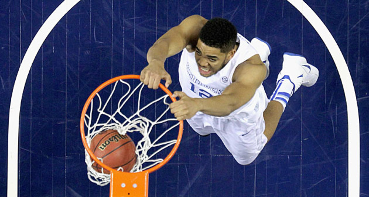 Karl-Anthony Towns and the Wildcats enter the NCAA tournament a perfect 34-0.