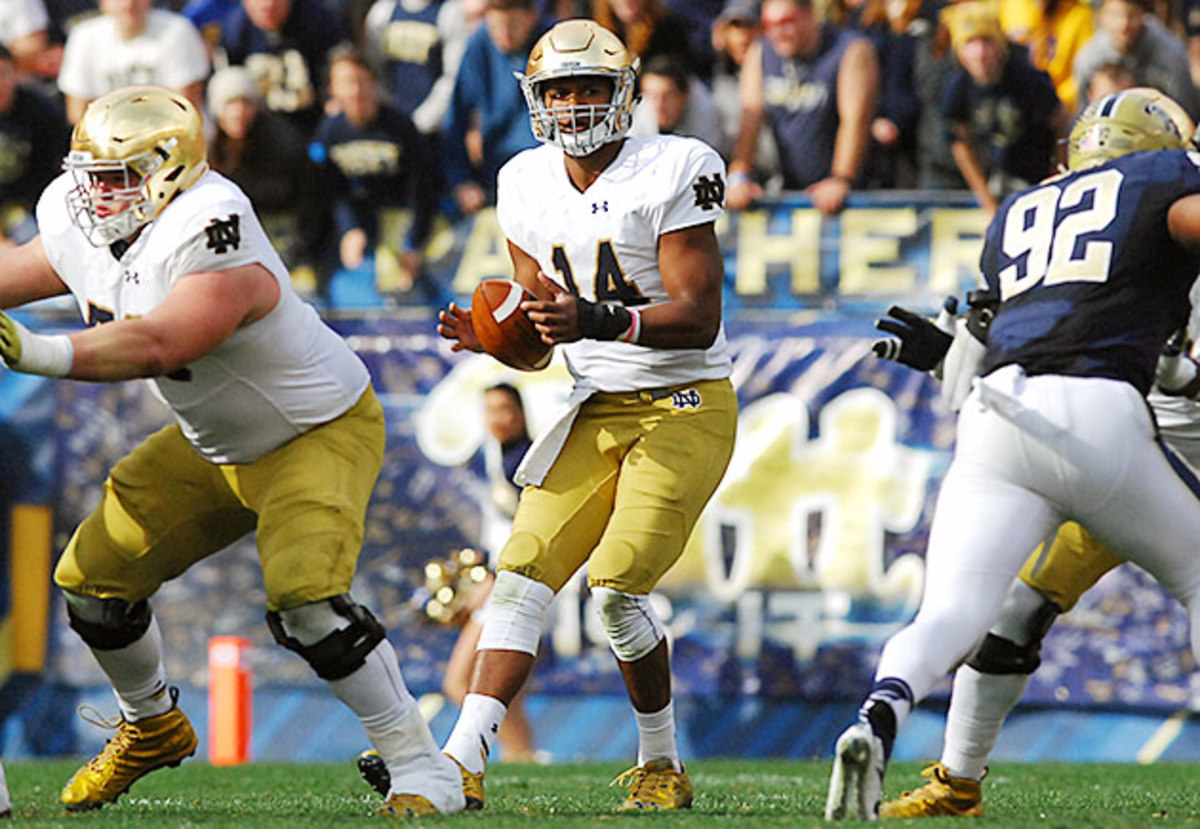 deshone-kizer-notre-dame-football-week-13-walkthrough.jpg
