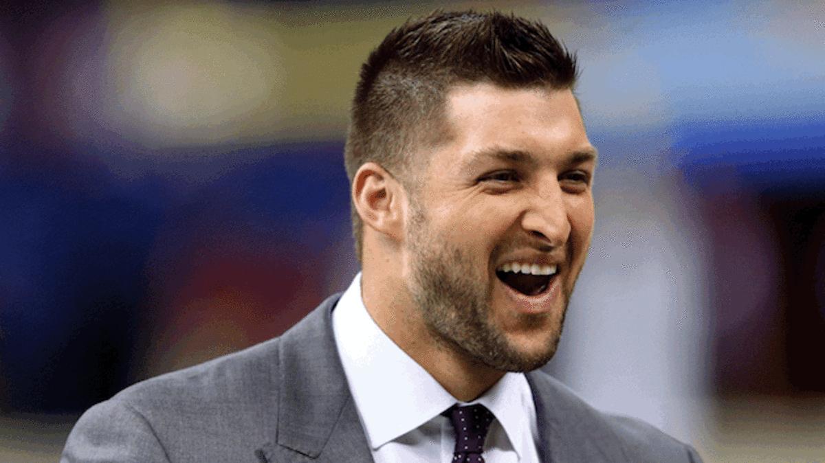 tim-tebow-act.gif