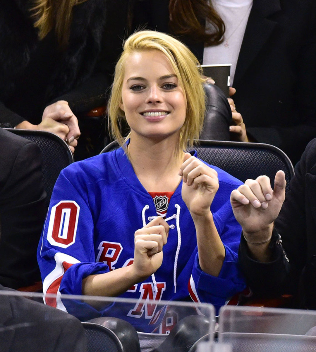 2015-0226-Margot-Robbie.jpg