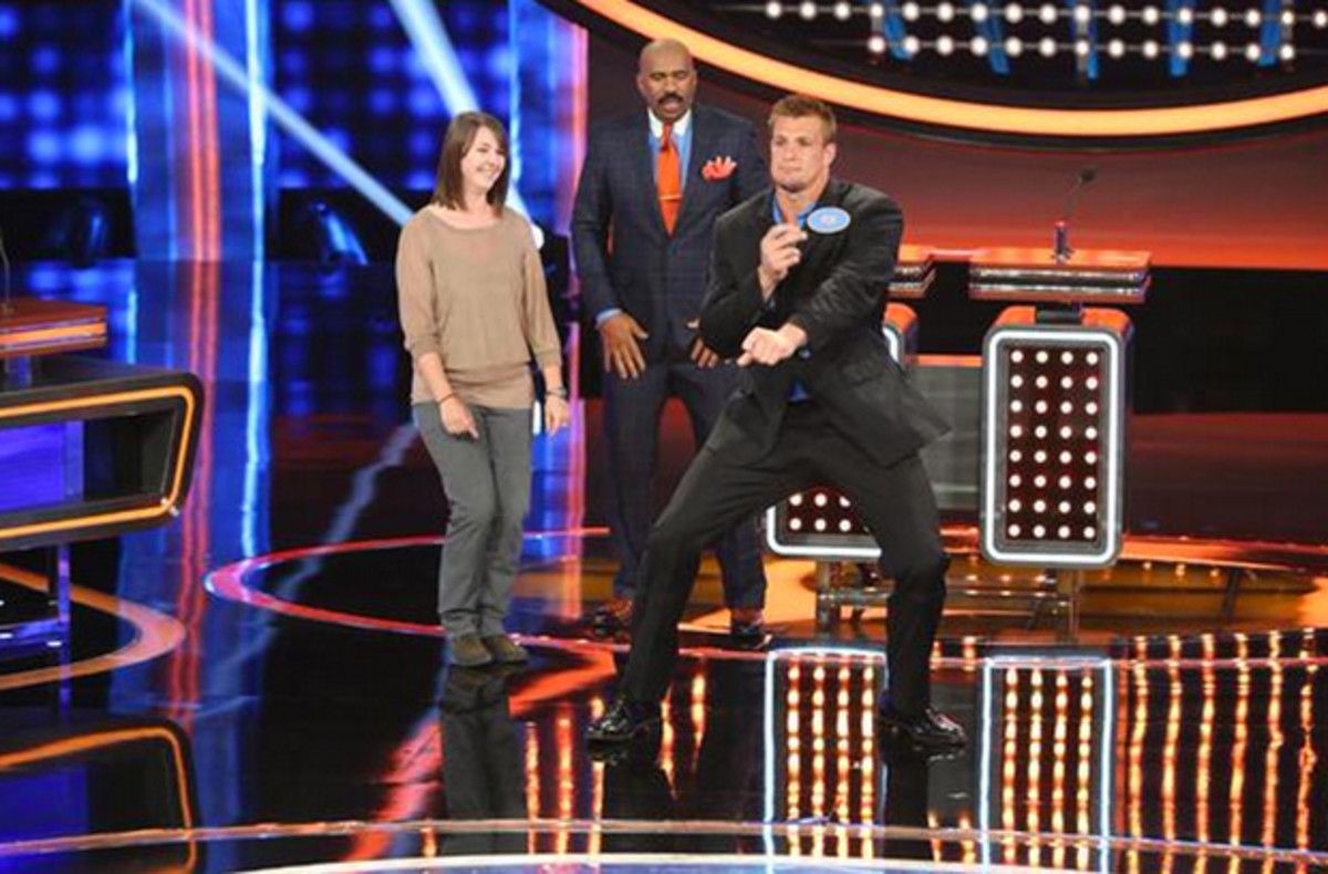 gronk-family-feud.jpg