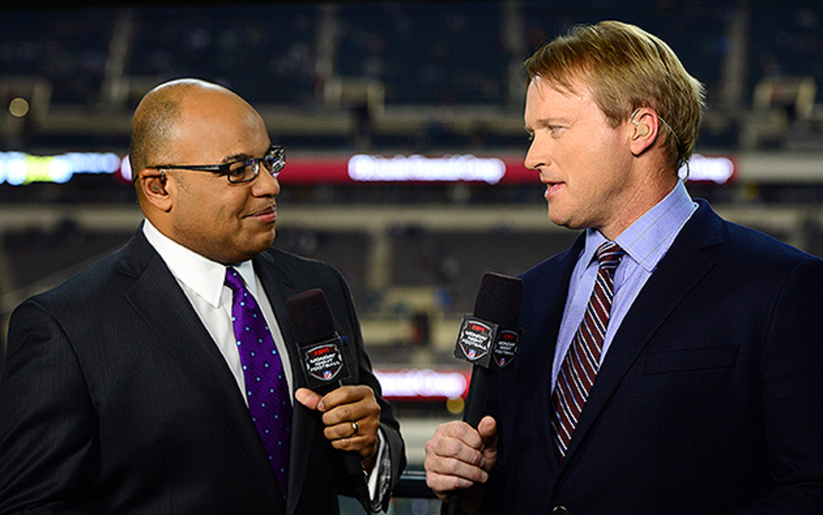 jon-gruden-mike-tirico-monday-night-football.jpg
