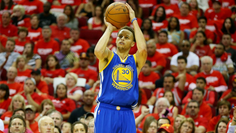 Golden State Warriors’ Stephen Curry Celebrates Shot Early Sports