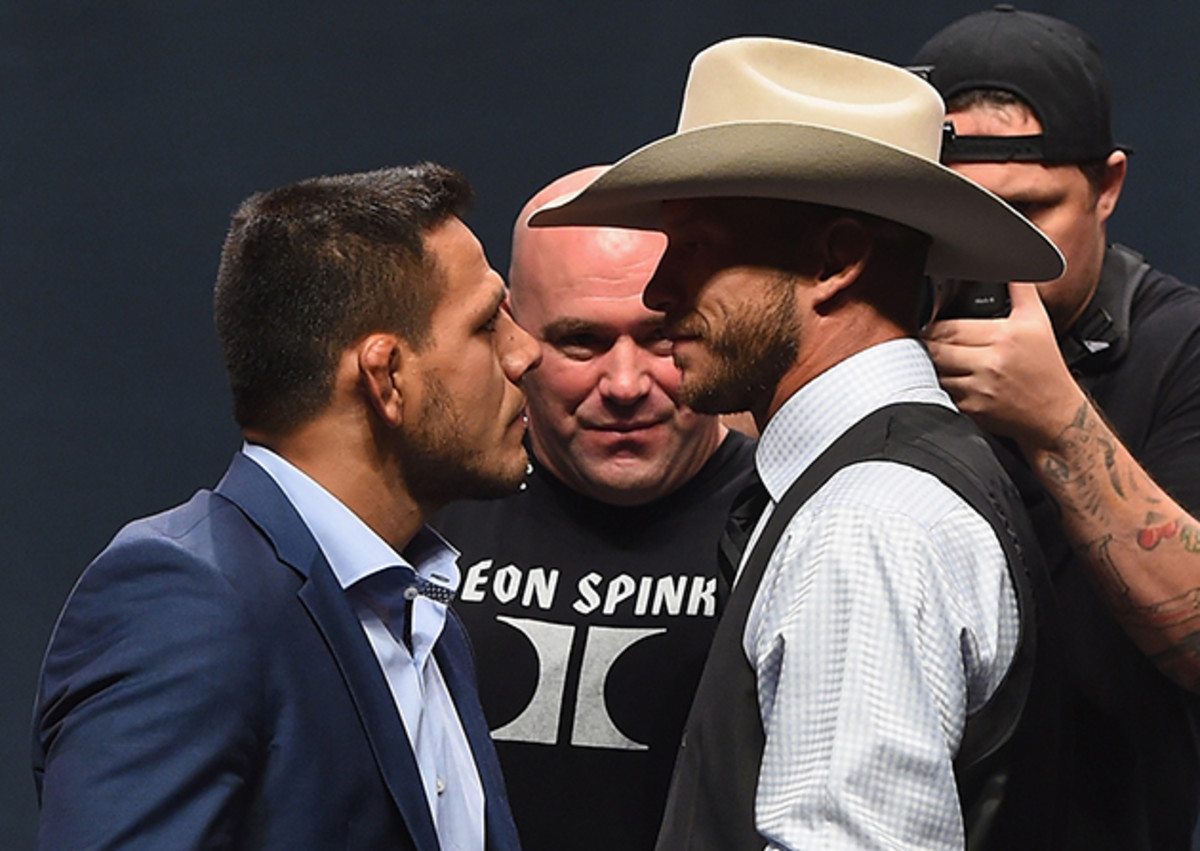 donald-cerrone-rafael-dos-anjos-ufc-on-fox-17-630-2.jpg