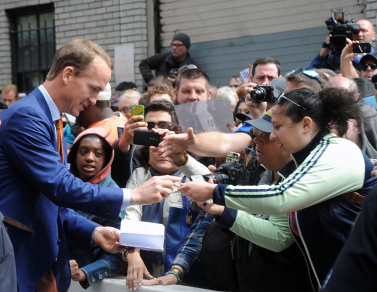 peyton-manning-letterman.jpg