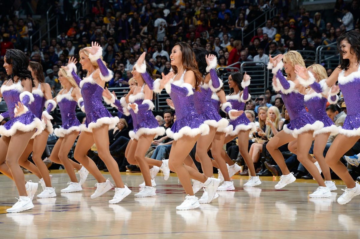 Los-Angeles-Laker-Girls-460813484jpg.jpg