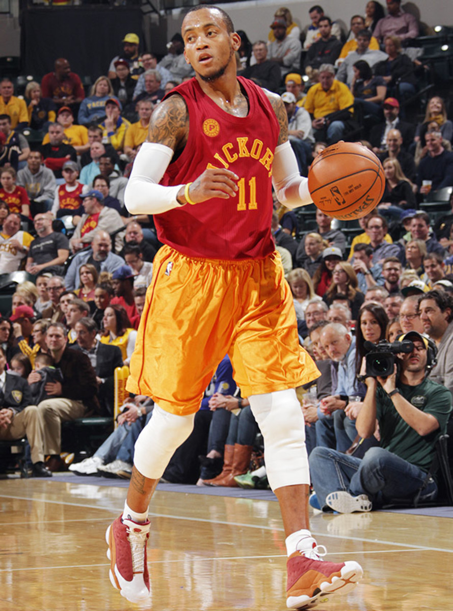 Photos: Indiana Pacers wear Hoosiers' 'Hickory High' jerseys ...