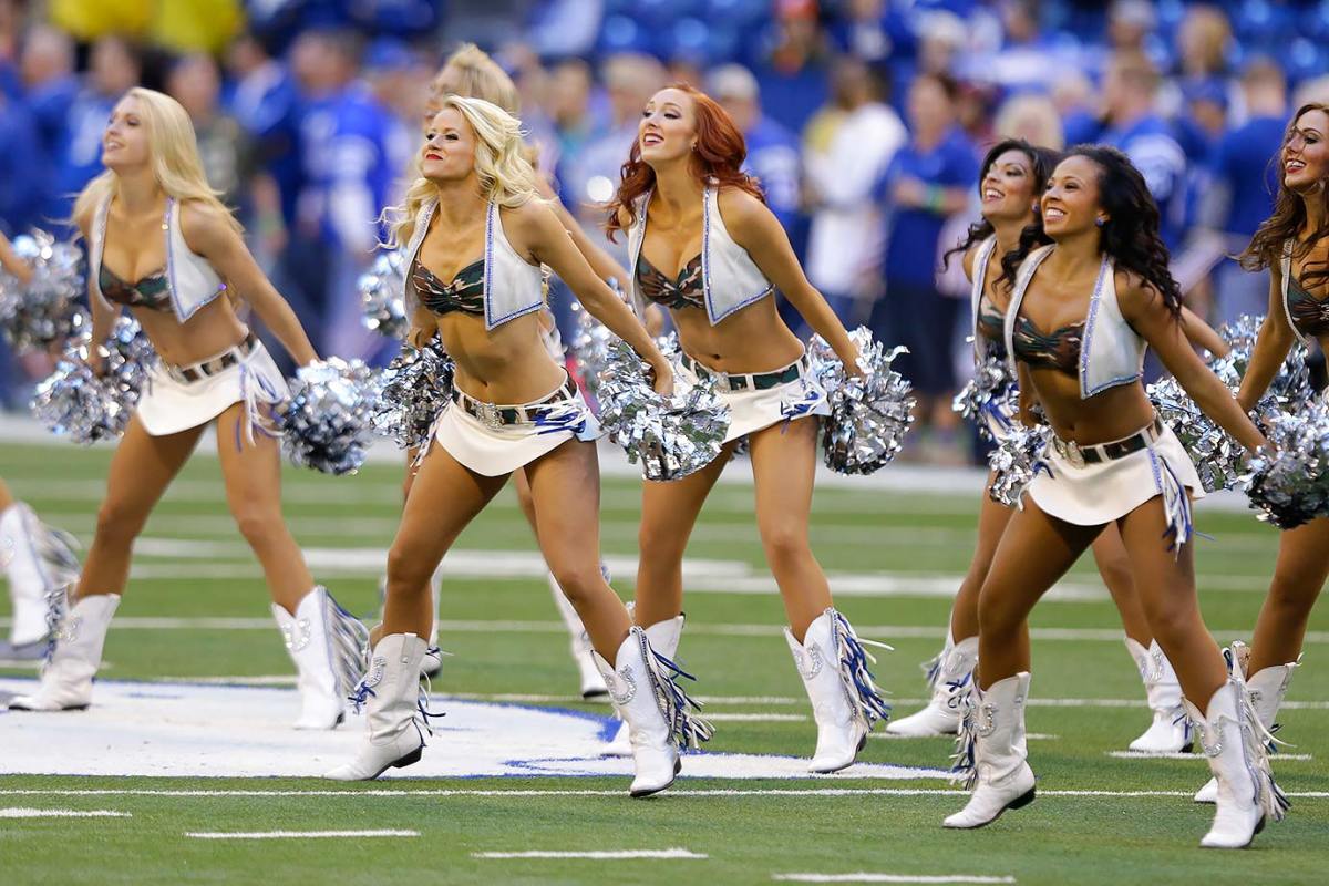 Indianapolis-Colts-cheerleaders-AP_647325914581.jpg