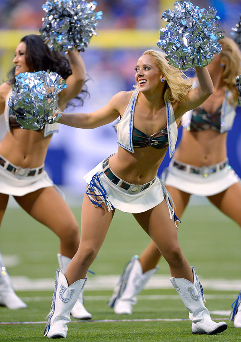 Indianapolis-Colts-cheerleaders-164110815_3401_Broncos_at_Colts.jpg