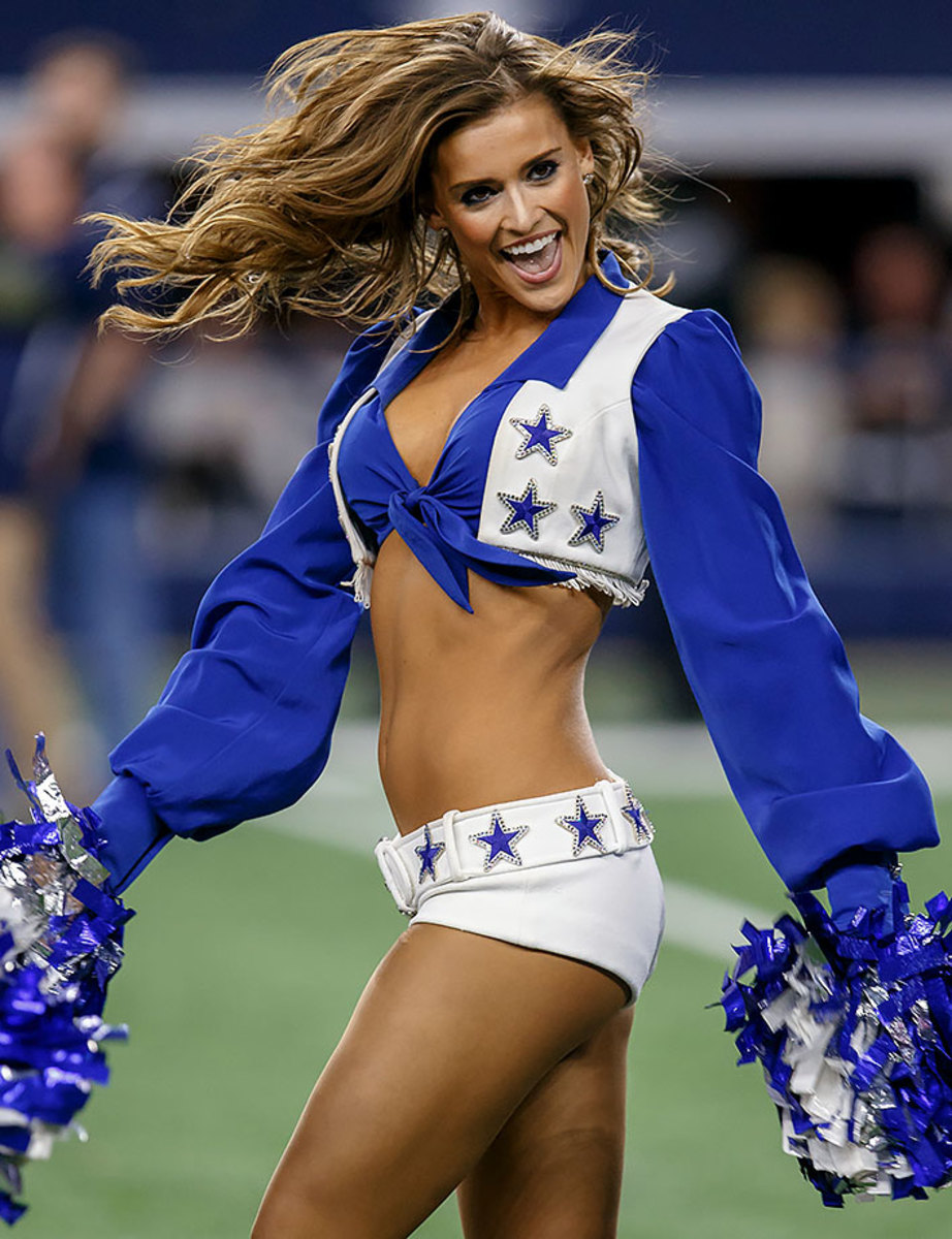 Dallas-Cowboys-cheerleaders-CAM151108032_Eagles_v_Cowboys.jpg