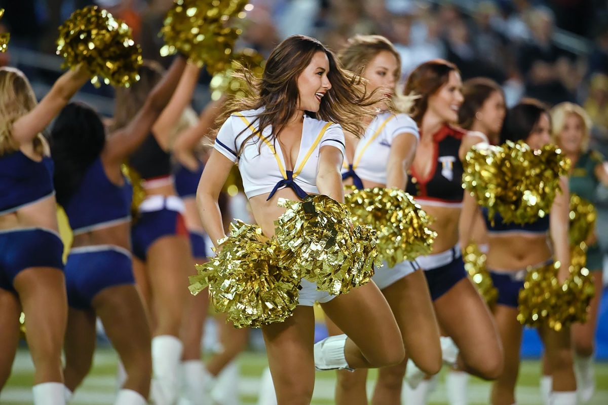 San-Diego-Charger-Girls-cheerleaders-AP_727538296333.jpg