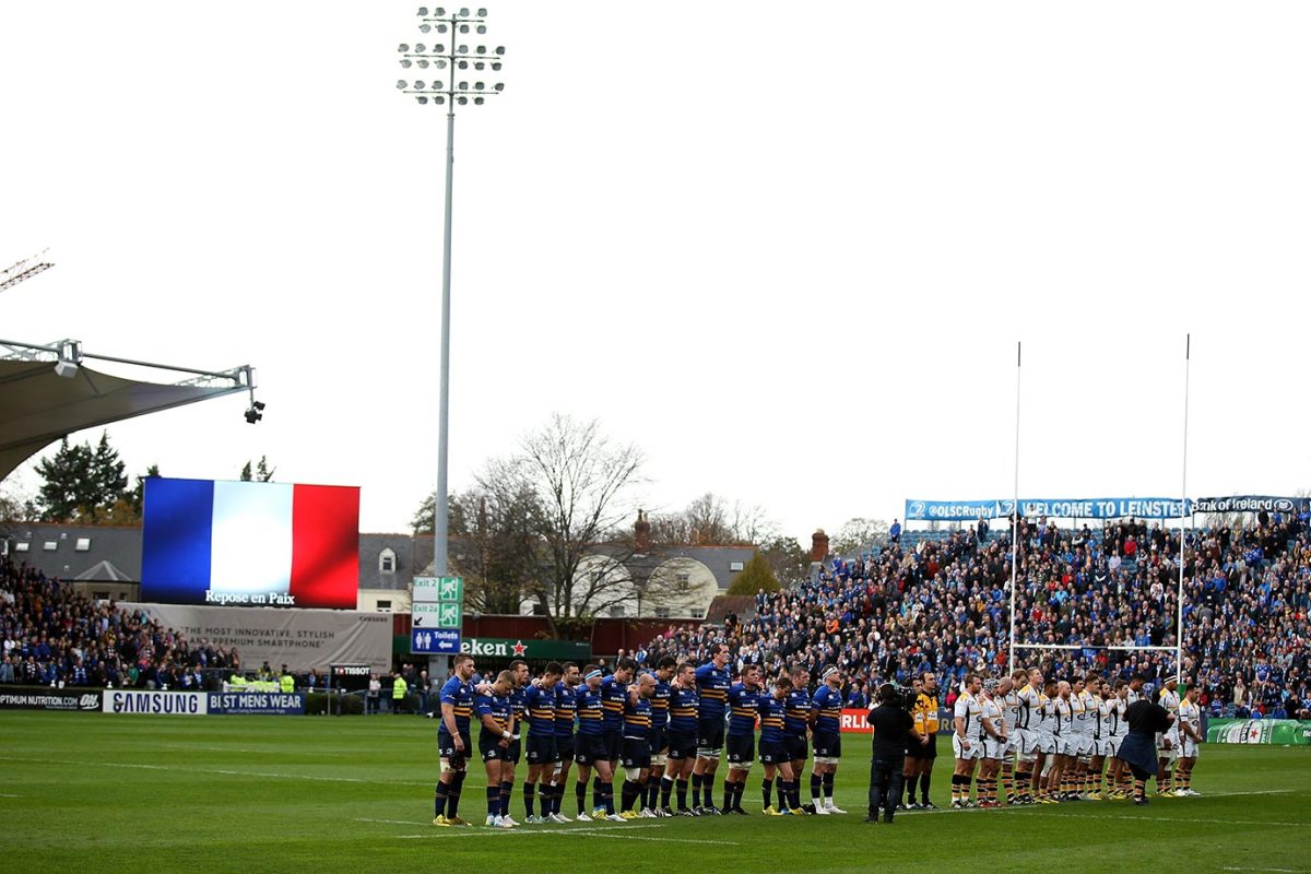 Leinster-Rugby-vs-Wasps-honor-Paris-victims.jpg