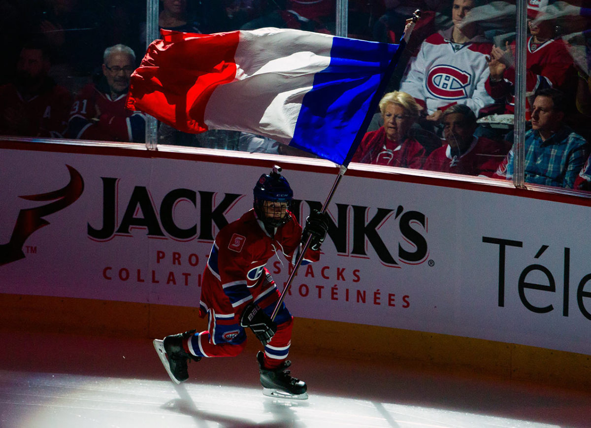 Montreal-Canadiens-honor-Paris-victims.jpg