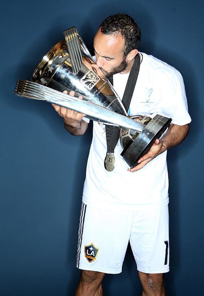 130710134911-landon-donovan-157291211-single-image-cut.jpg