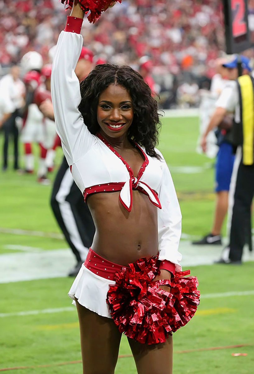 Arizona-Cardinals-cheerleaders-YDX_7993.jpg