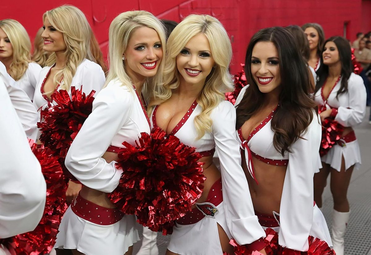 Arizona-Cardinals-cheerleaders-YDX_7823.jpg