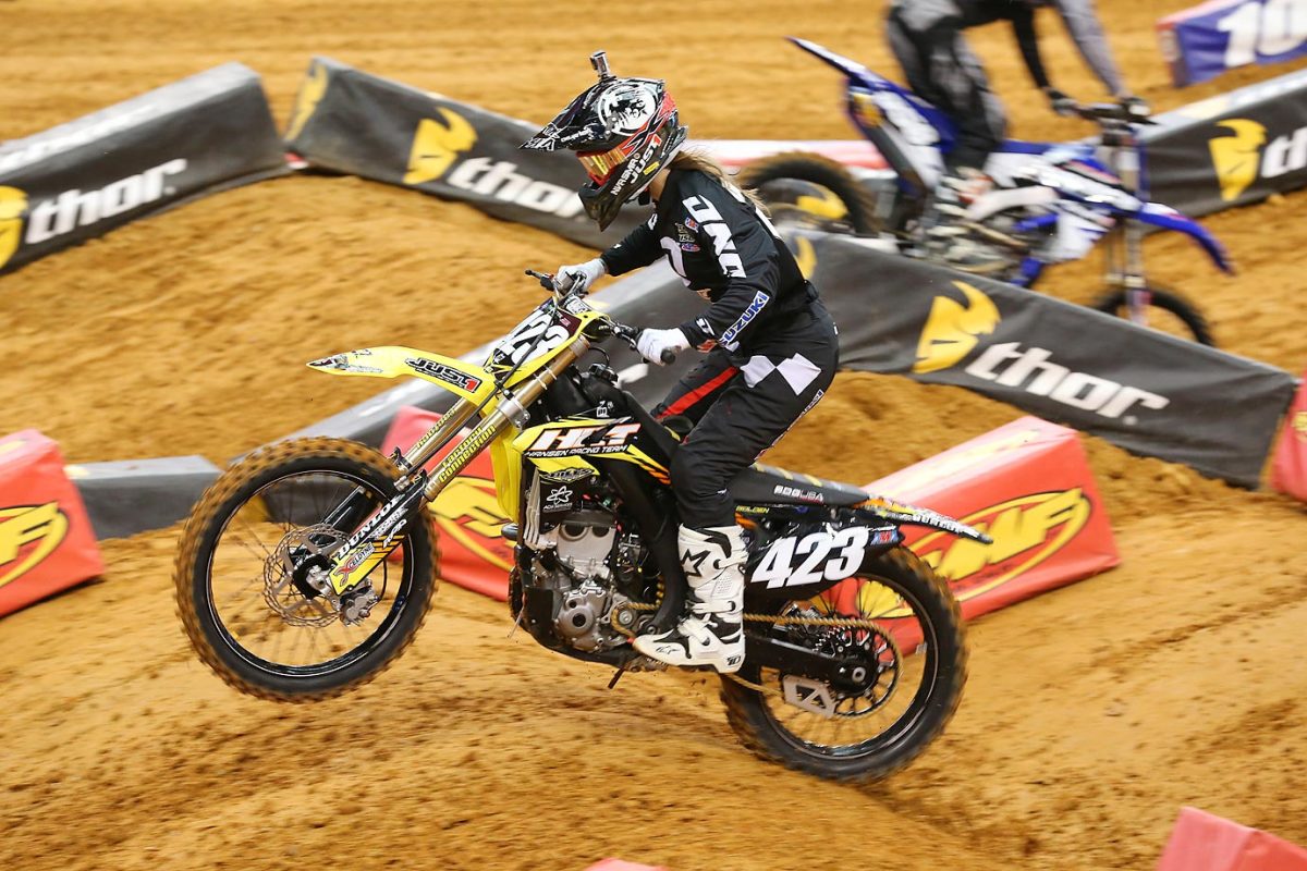 Vicki GoldenA21P6863.jpg