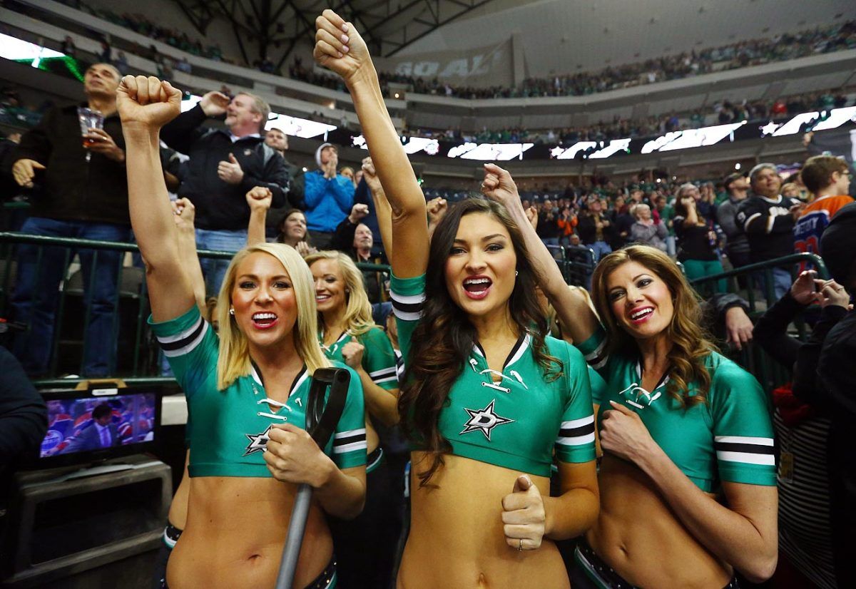 Dallas-Stars-Ice-Girls-459589594_0.jpg