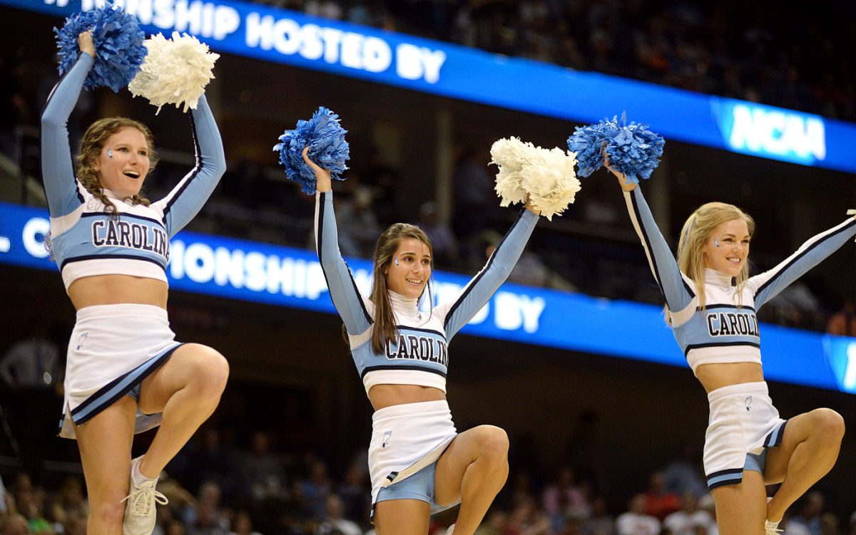 North-Carolina-cheerleaders-AP556298173791_8.jpg